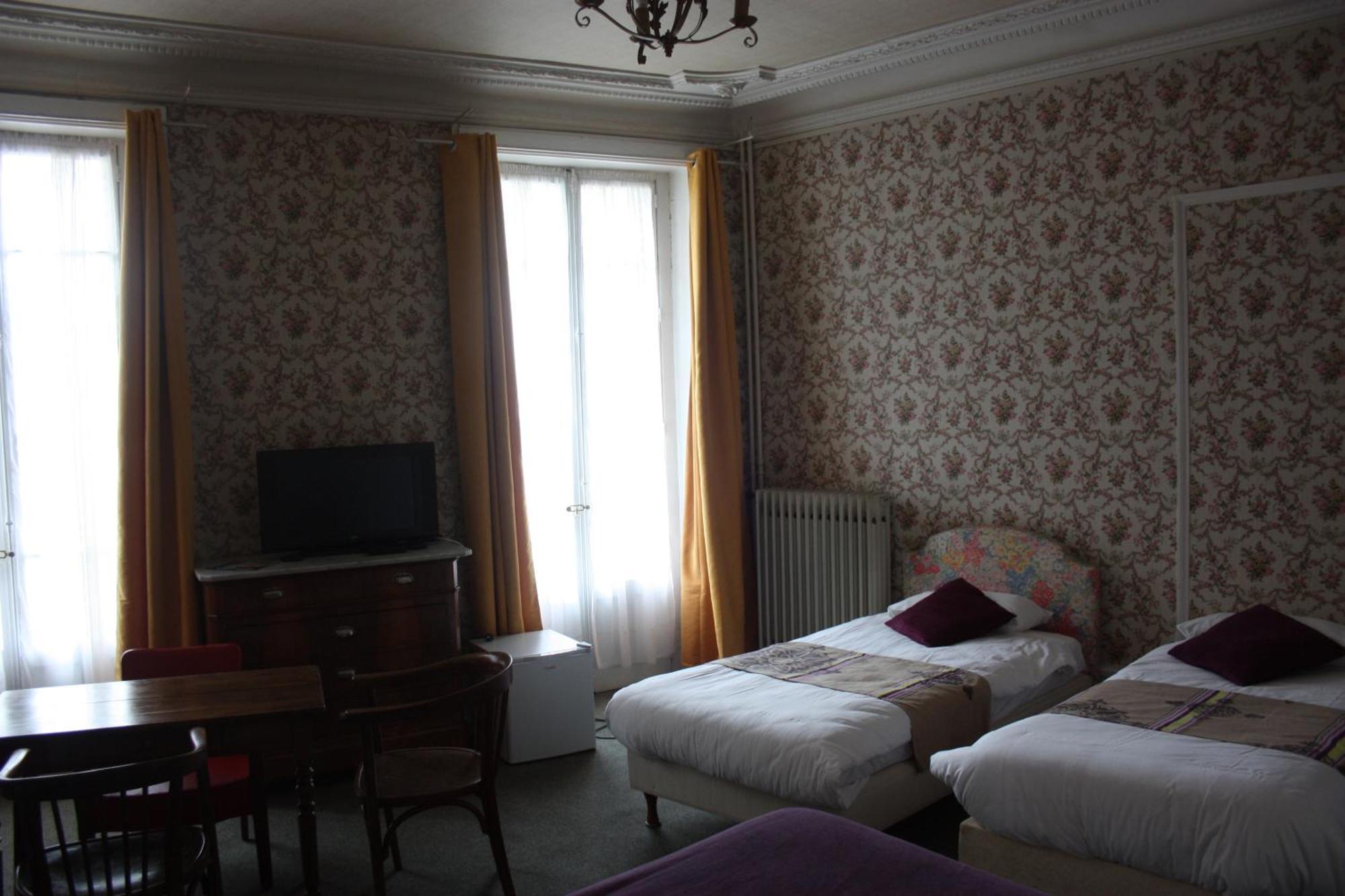 Hotel Savoy Aix-les-Bains Exteriör bild